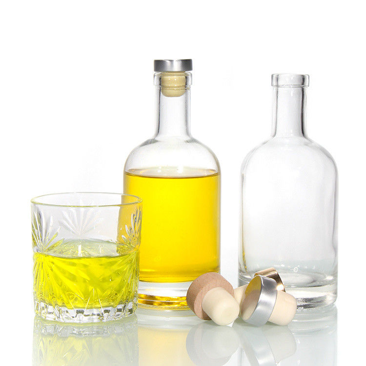 Φθηνή τιμή750ml Φλιντ γυάλινα μπουκάλια οινοπνεύματος Custom Printed για Cocktail ουίσκι ρούμι